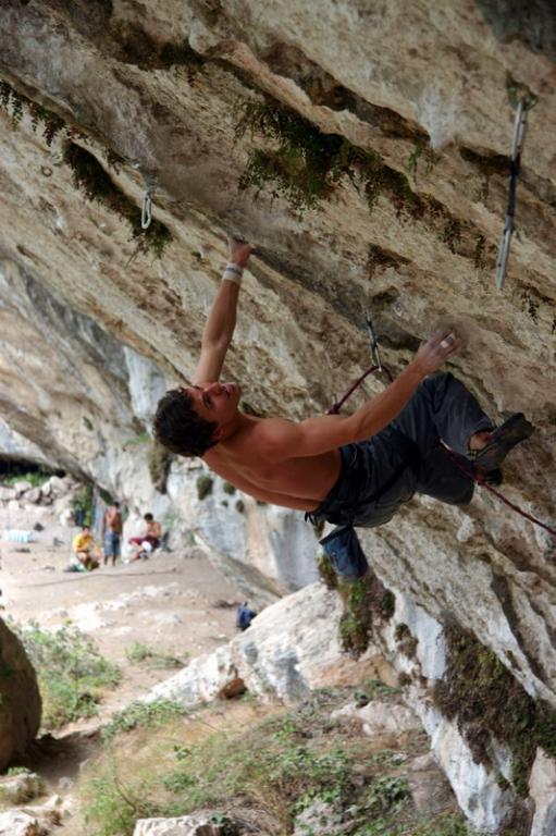 Костя на Super Tango, 8a+