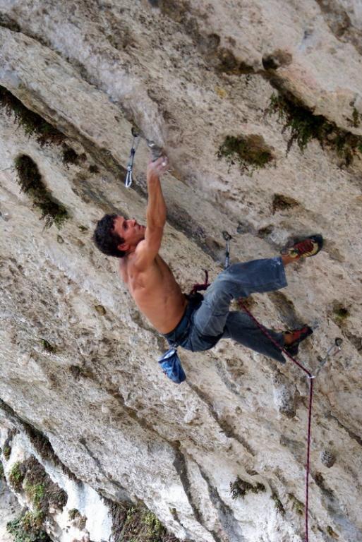 Костя на Super Tango, 8a+