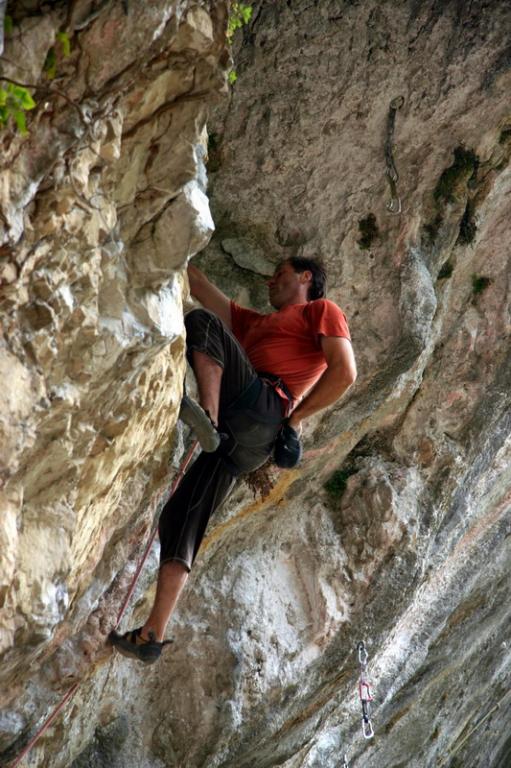 Medun на Cascade, 8a
